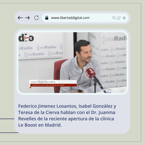 Federico, Isabel González y Teresa de la Cierva hablan con el Dr. Juanma Revelles de la reciente apertura de la clínica Le Boost en Madrid.