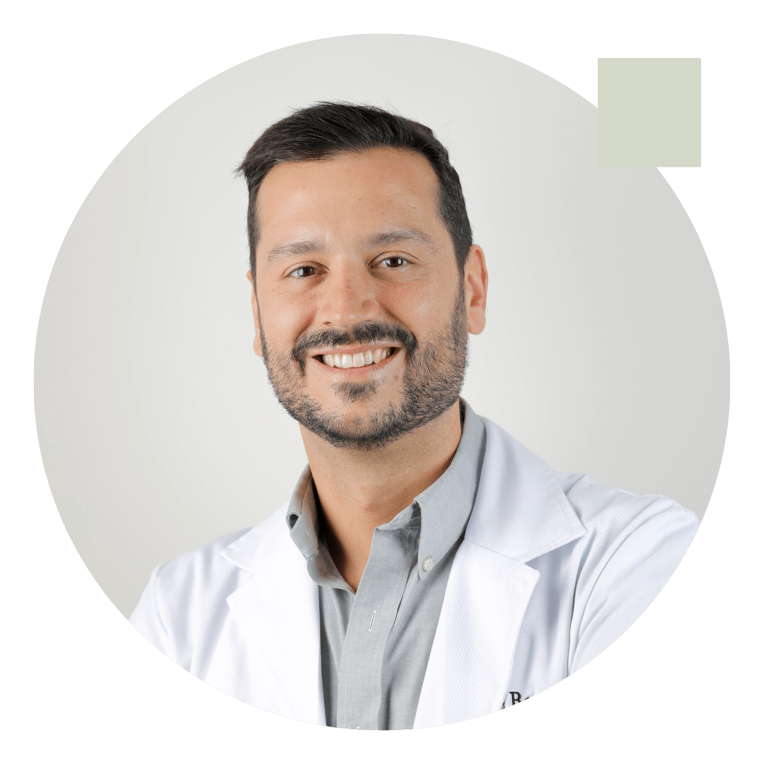 Doctor dermatólogo estético Juanma Revelles de Le Boost